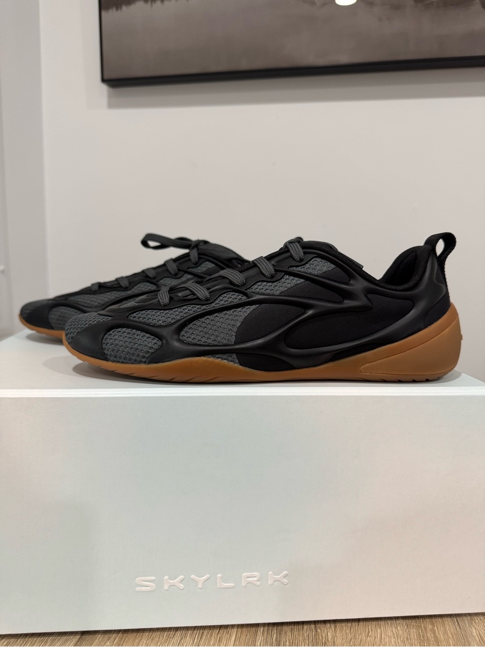 Men’s Black & Brown Low-Profile Sneakers